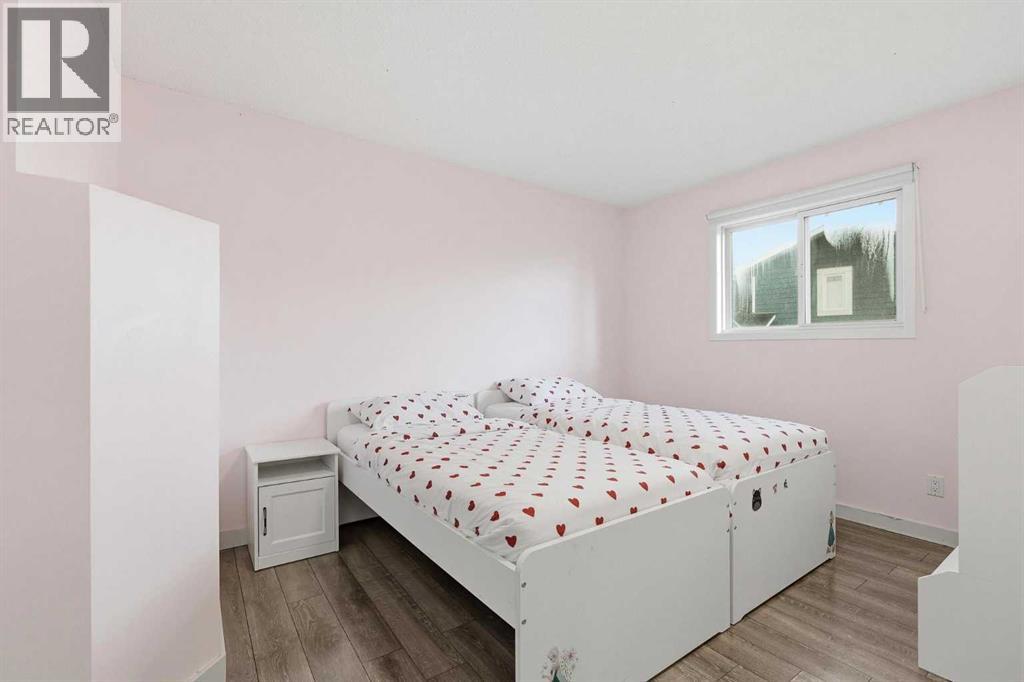 10 Shawbrooke Rise SW - 17