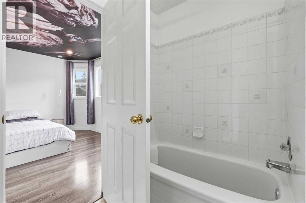 10 Shawbrooke Rise SW - 13