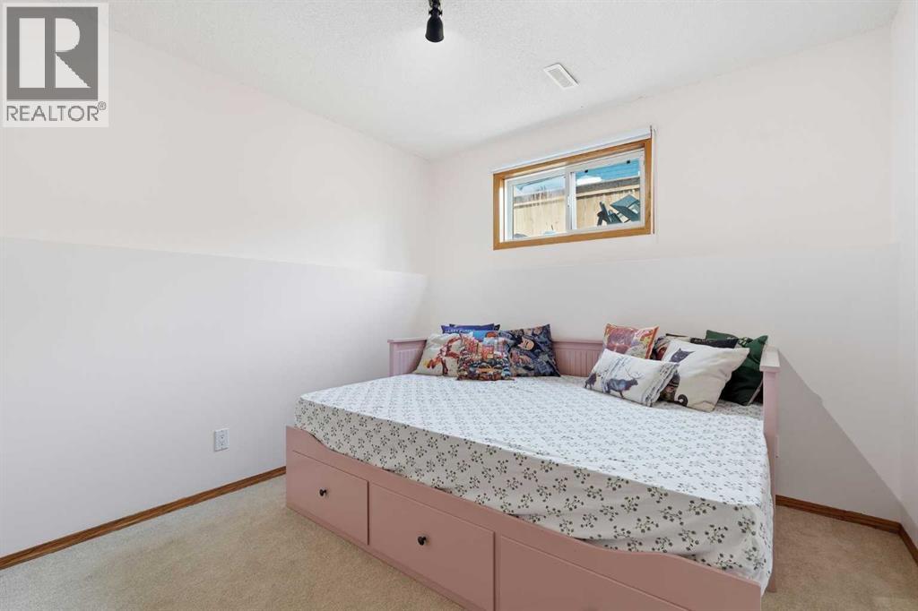 10 Shawbrooke Rise SW - 22