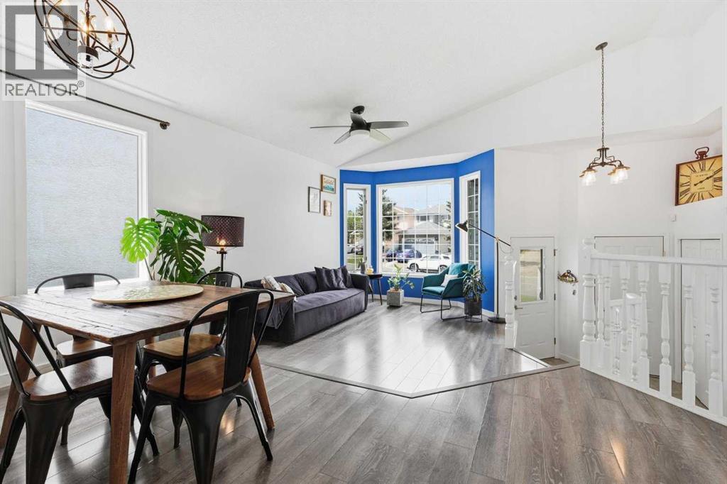 10 Shawbrooke Rise SW - Image 2