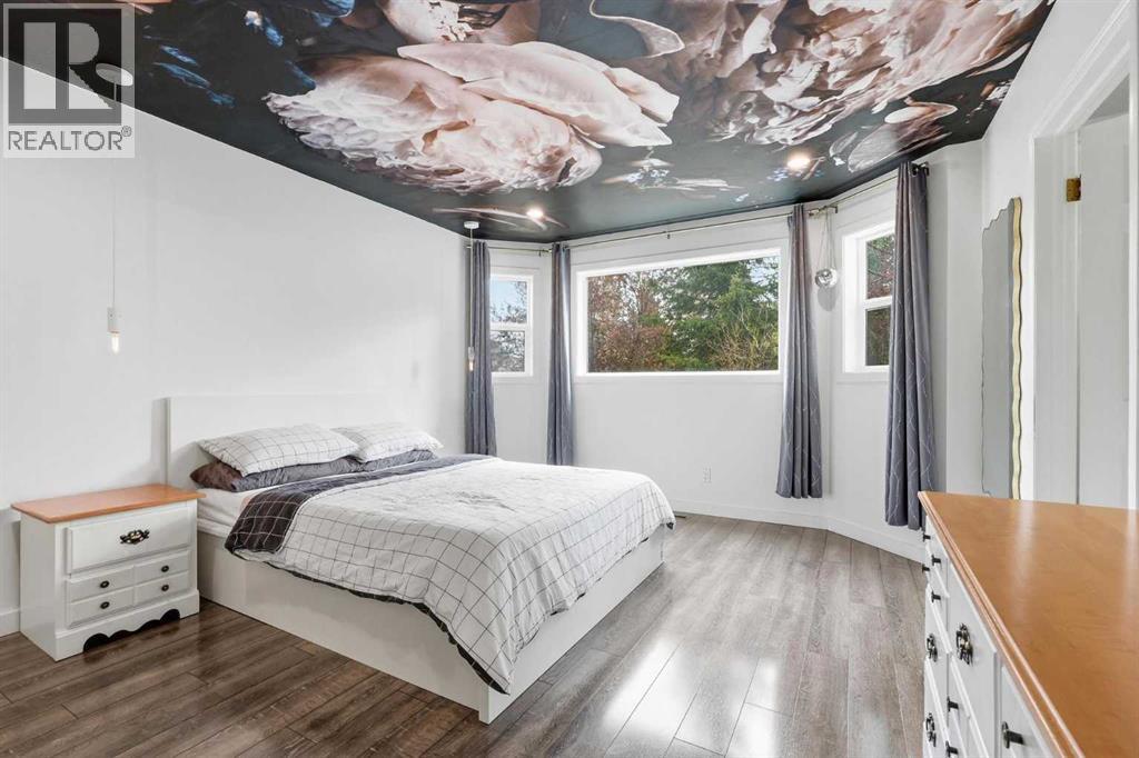 10 Shawbrooke Rise SW - 11