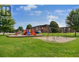 202 - 810 Kyle Court, Brockville, ON K6V6H6 Photo 10