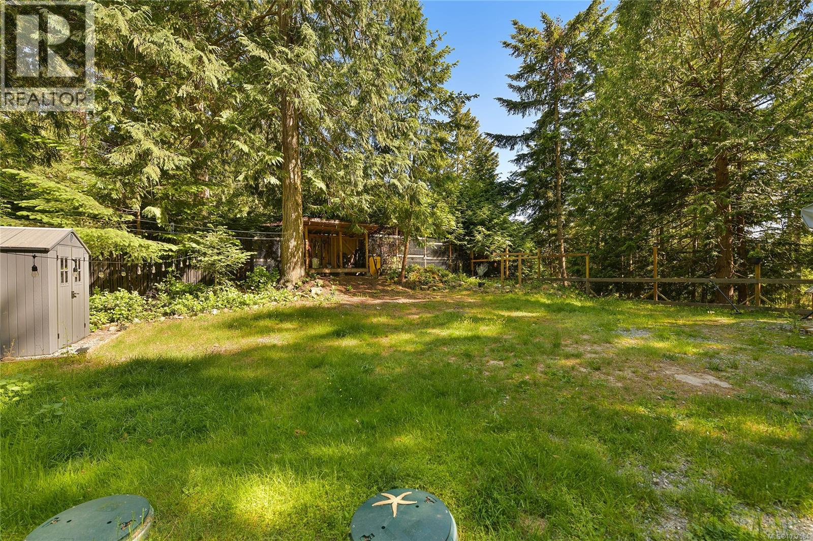  506 Bluff Way, Mayne Island