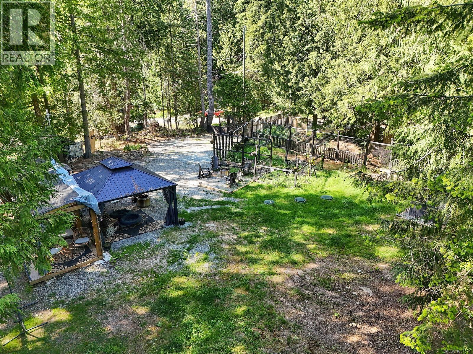  506 Bluff Way, Mayne Island