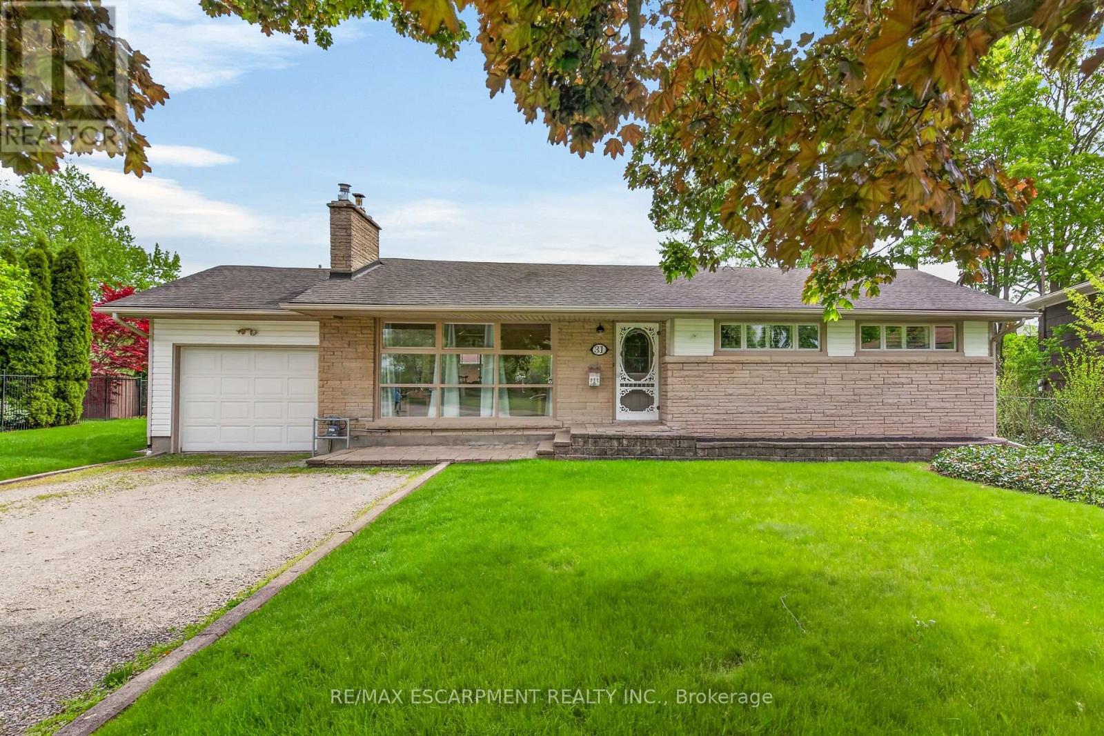 31 LARCHWOOD DRIVE - Image 2