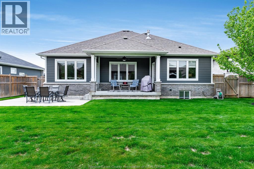 8 Wisteria LANE - 40