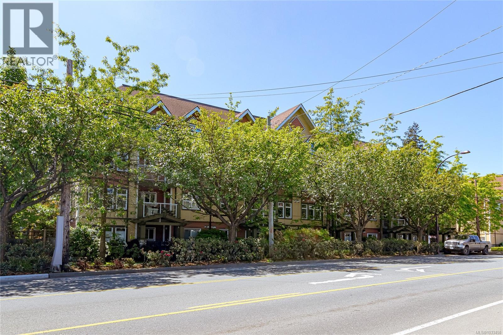 #302 655 Goldstream Ave - 8