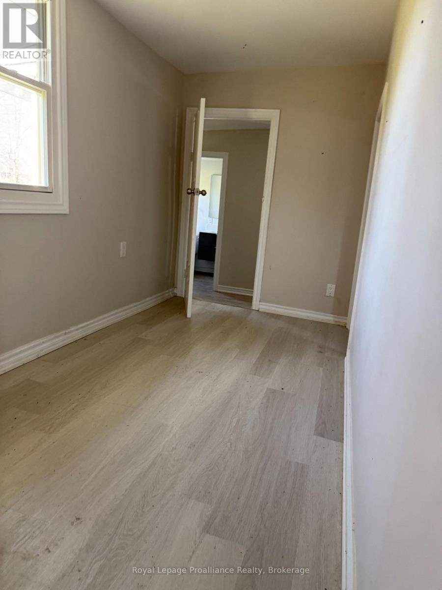 303 BRIMLEY ROAD S - 7