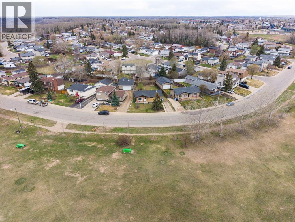 145 Hillcrest Drive - 40