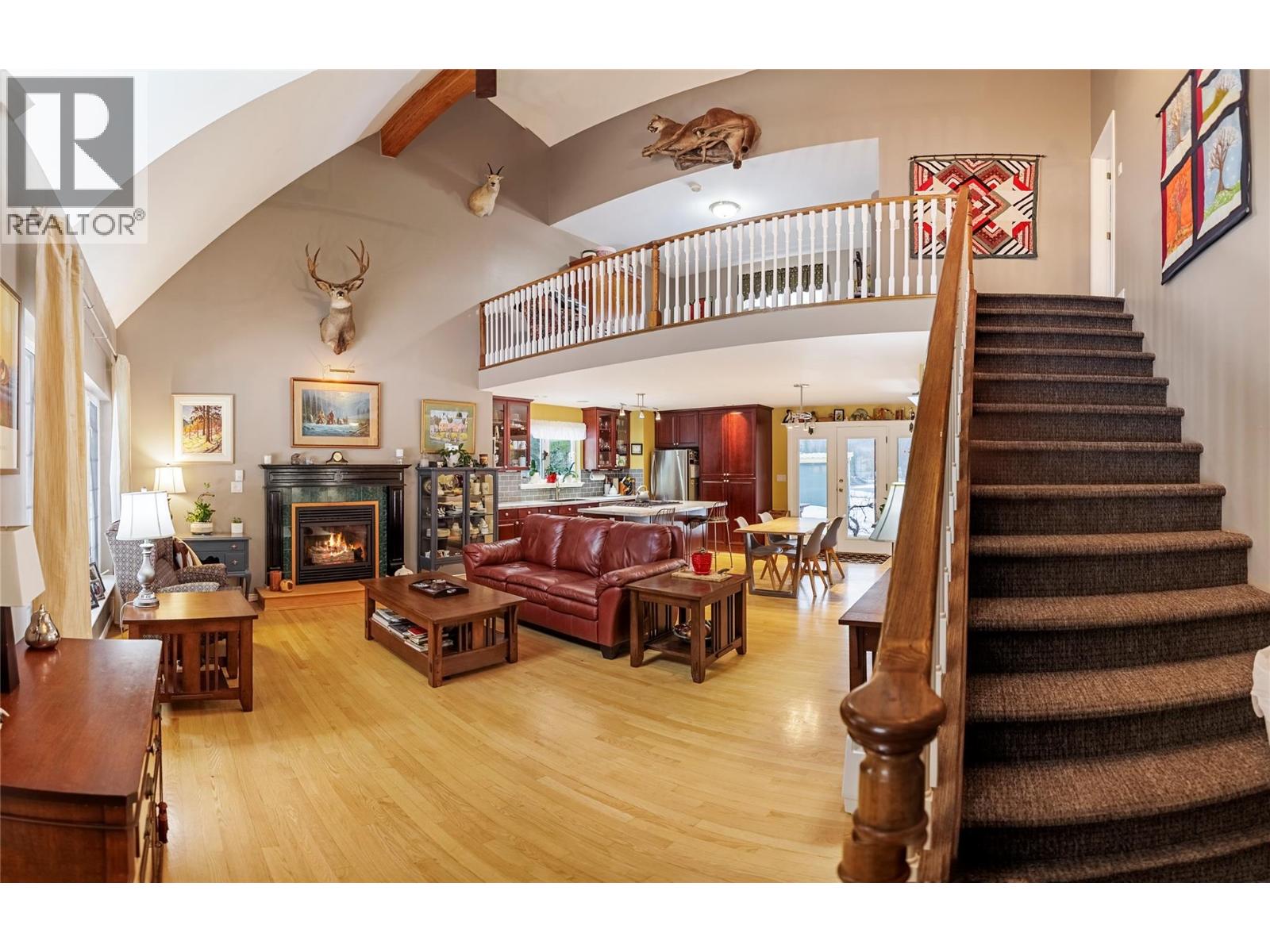 1820 Illecillewaet Road, Revelstoke
