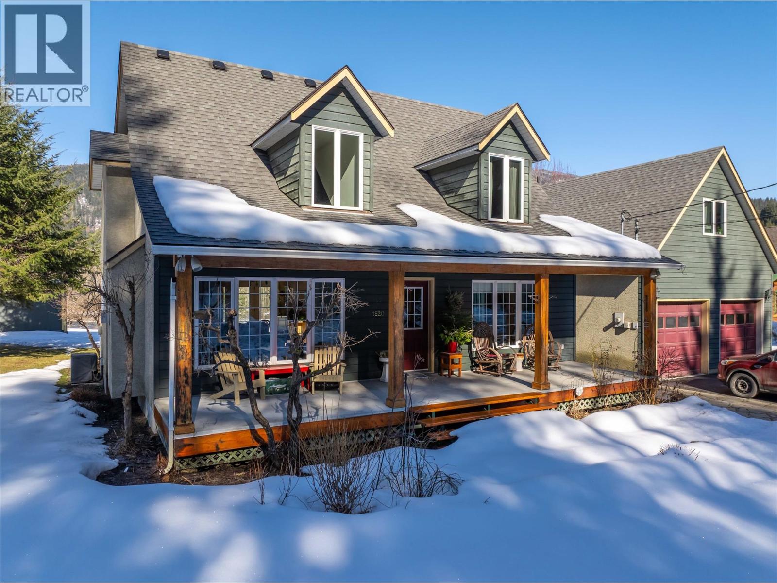 1820 Illecillewaet Road, Revelstoke
