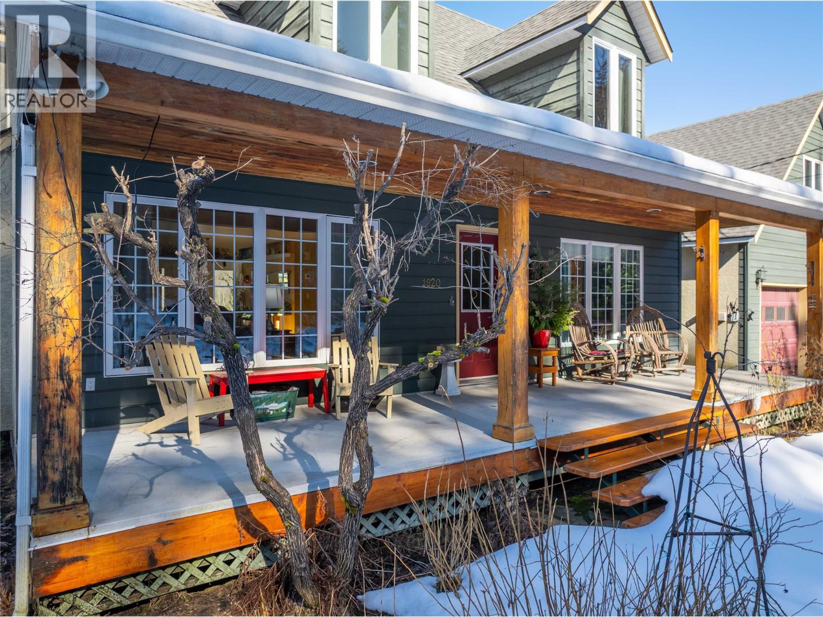 1820 Illecillewaet Road, Revelstoke