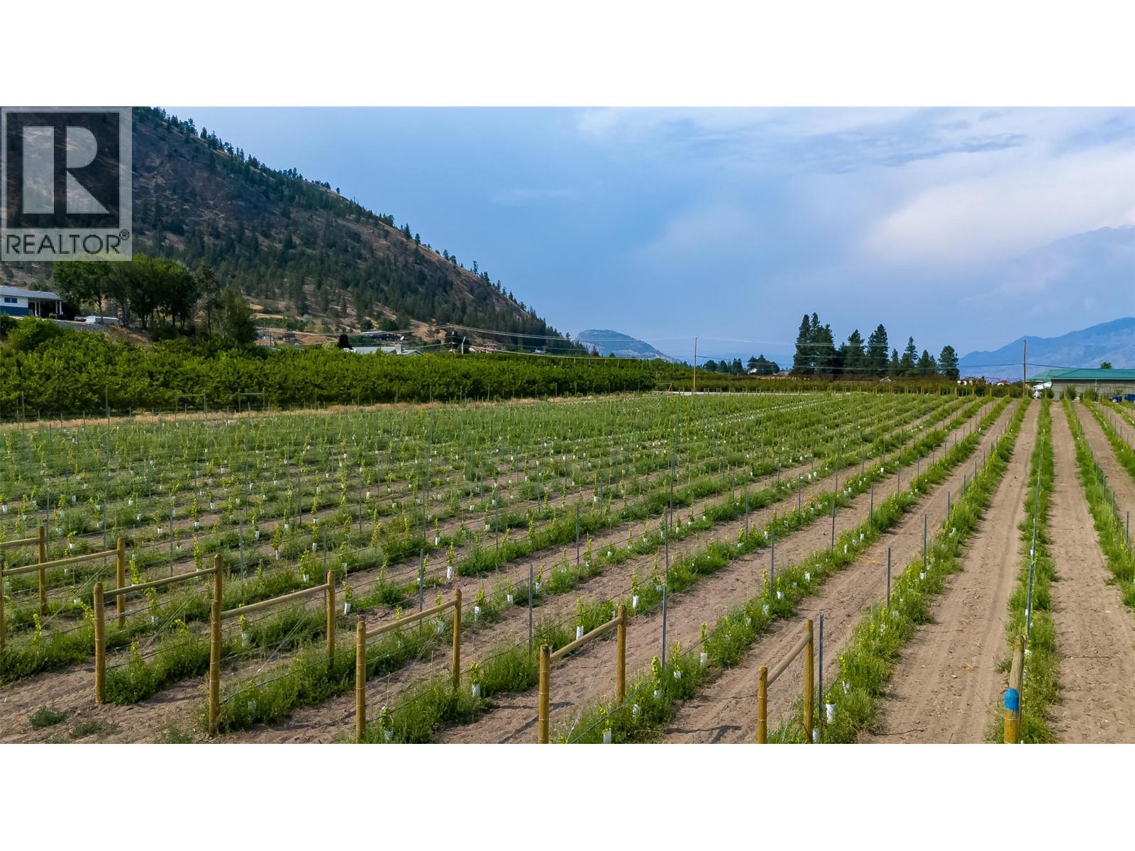 5711 White Street, Summerland
