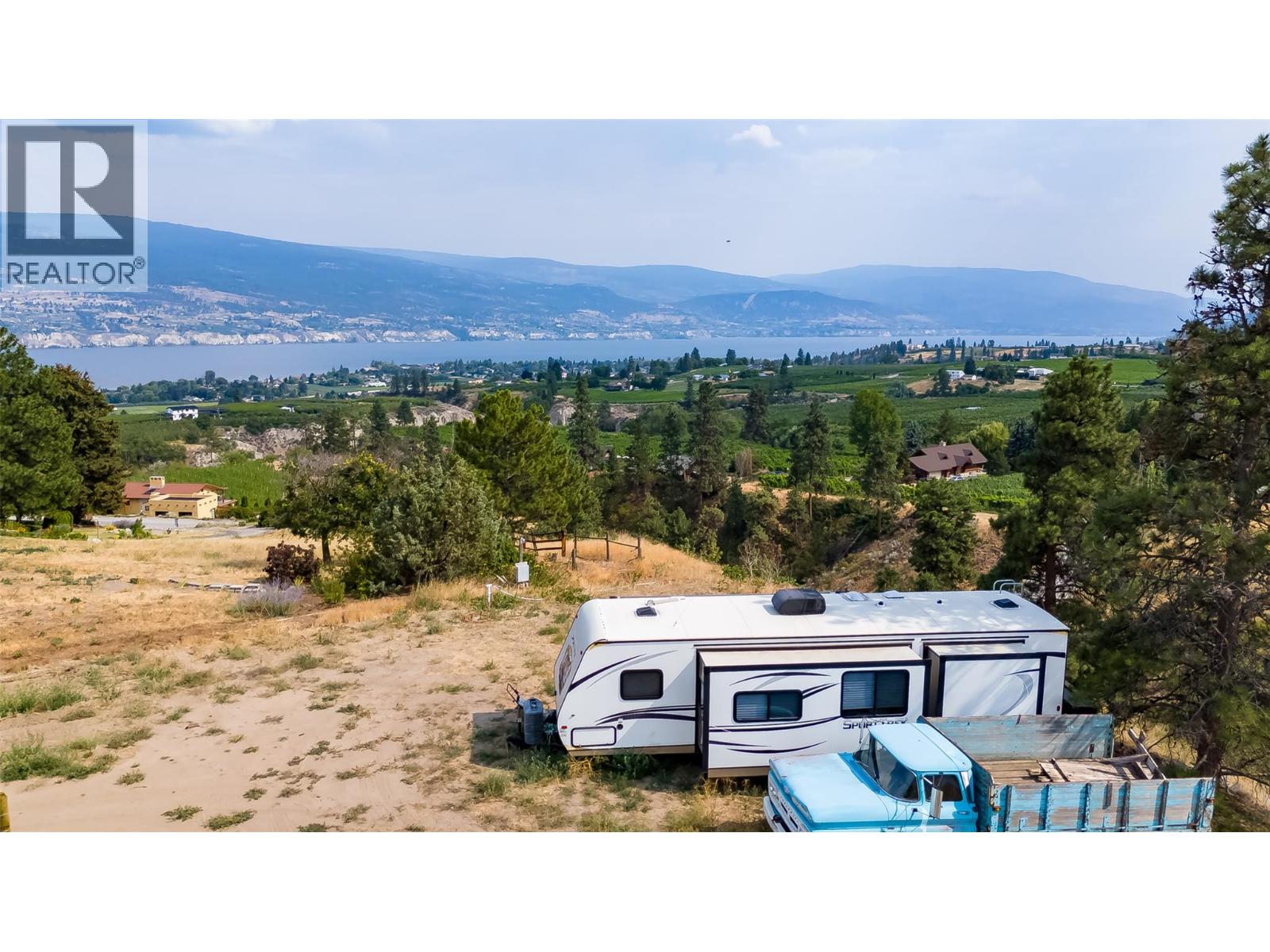 5711 White Street, Summerland