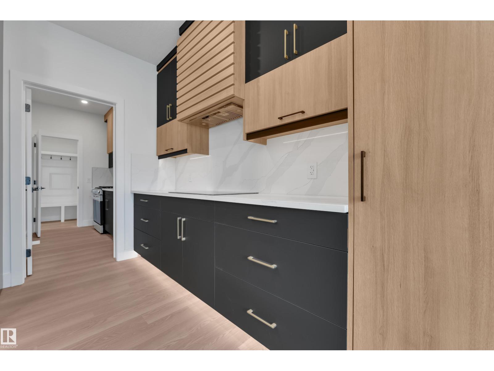 12 COBBLESTONE GA - 23