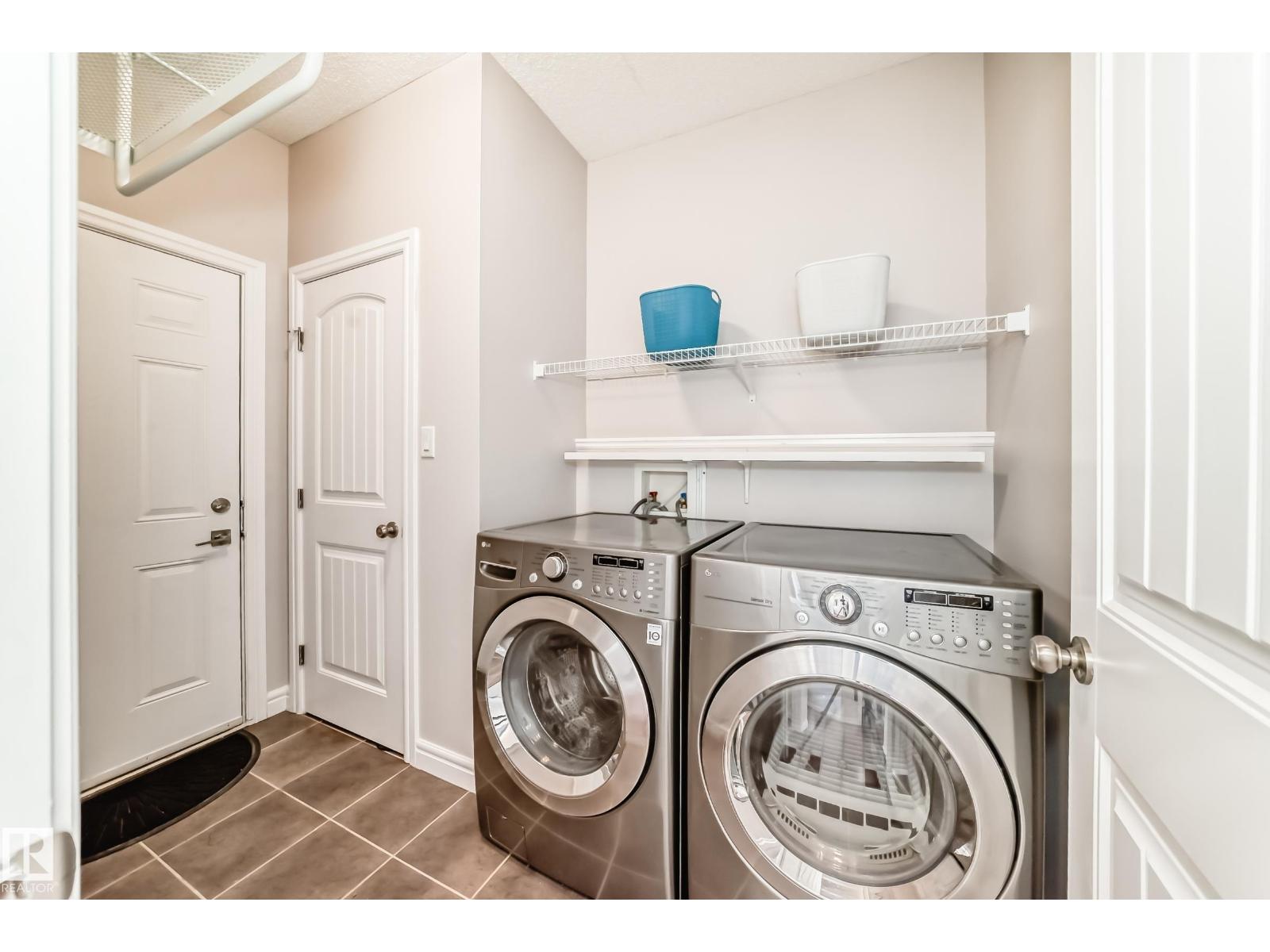 1330 114B ST SW - 24