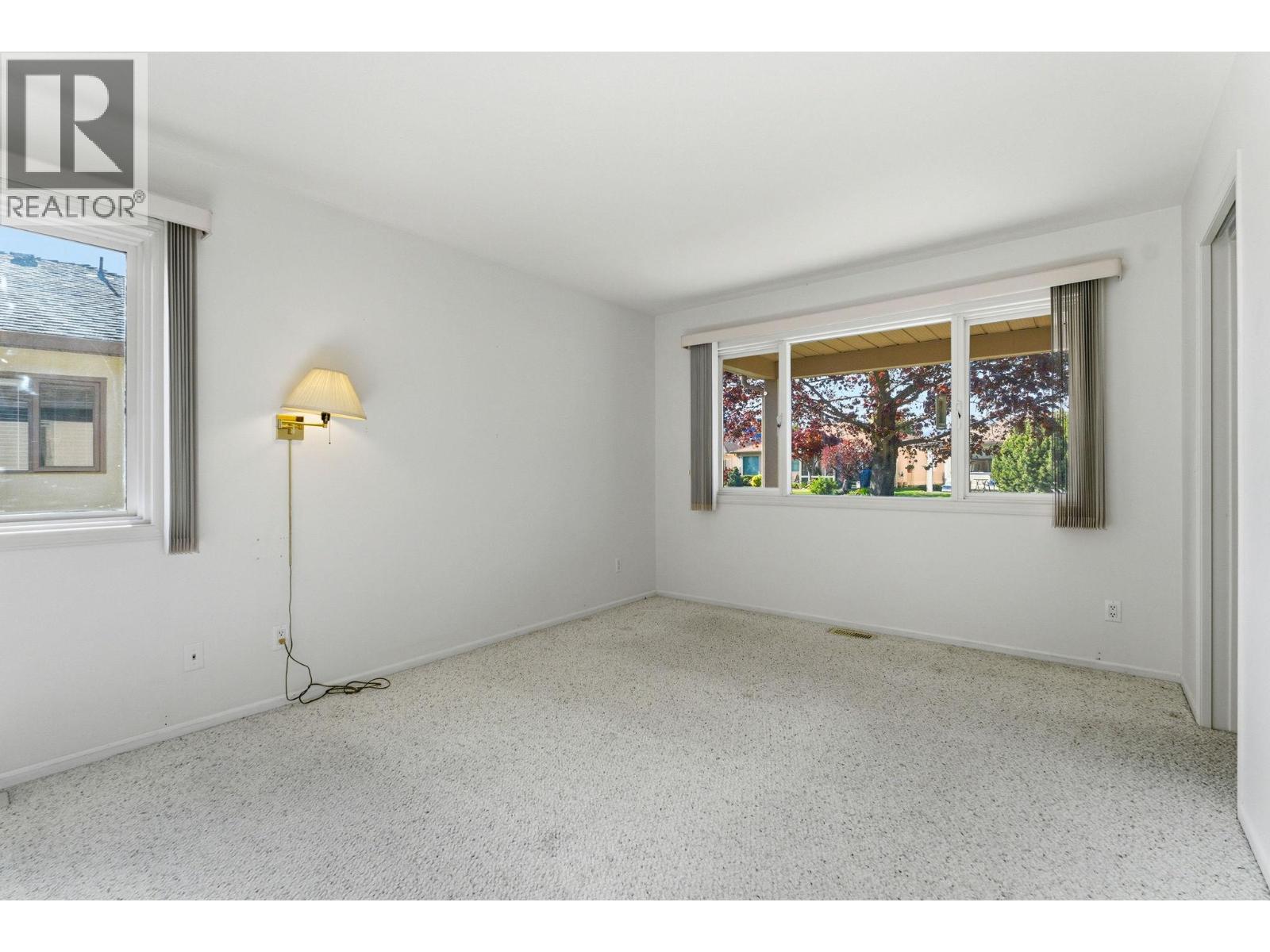#36 1201 Cameron Avenue - 18