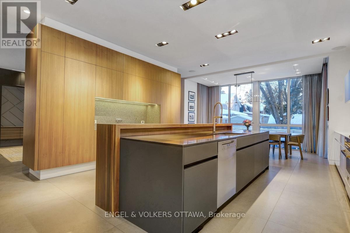 608 BYRON AVENUE - 18
