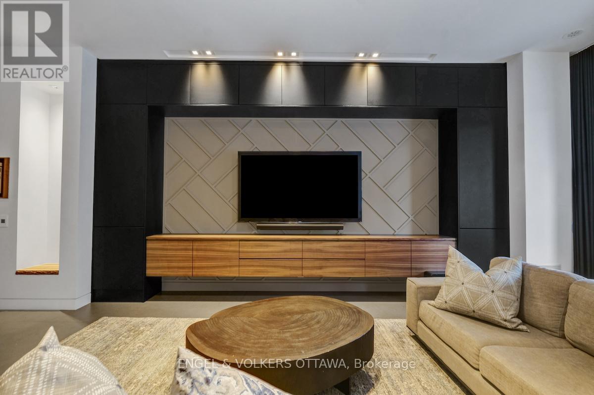 608 BYRON AVENUE - 24
