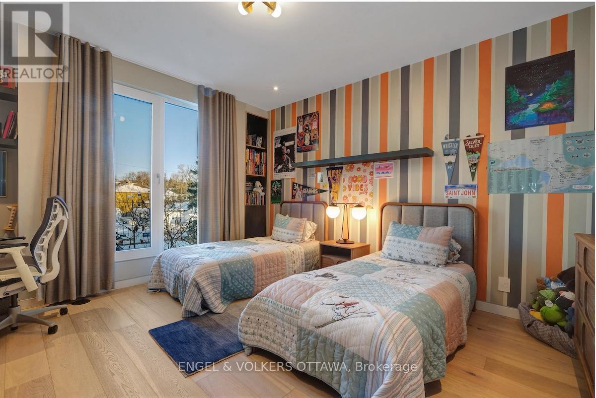 608 BYRON AVENUE - 38