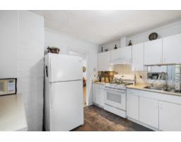7566 Dunsmuir Street, Mission, BC V2V4B4 Photo 10