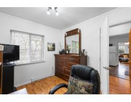 7566 Dunsmuir Street, Mission, BC V2V4B4 Photo 14