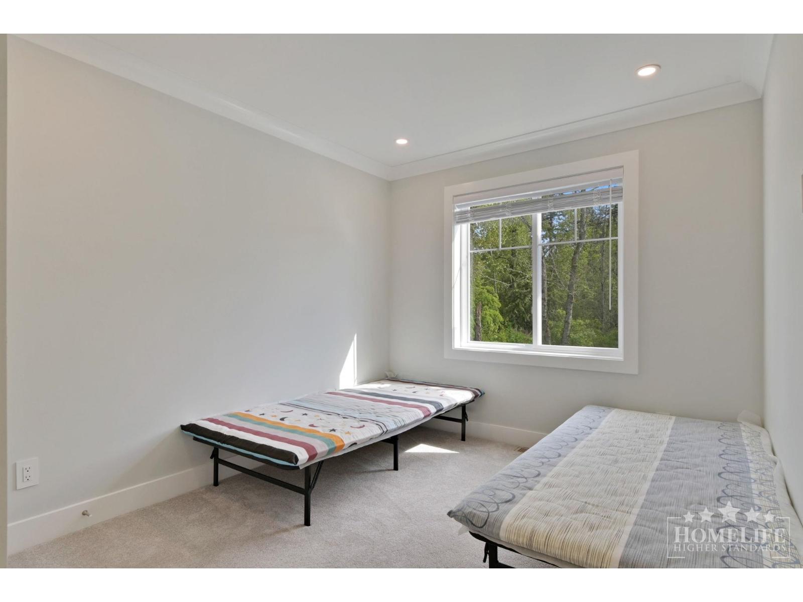 3 Bed, 3 Bath House for Rent in Surrey – Upper House 16707 25A AVENUE, Surrey – MLS# R3127625 - Image 6