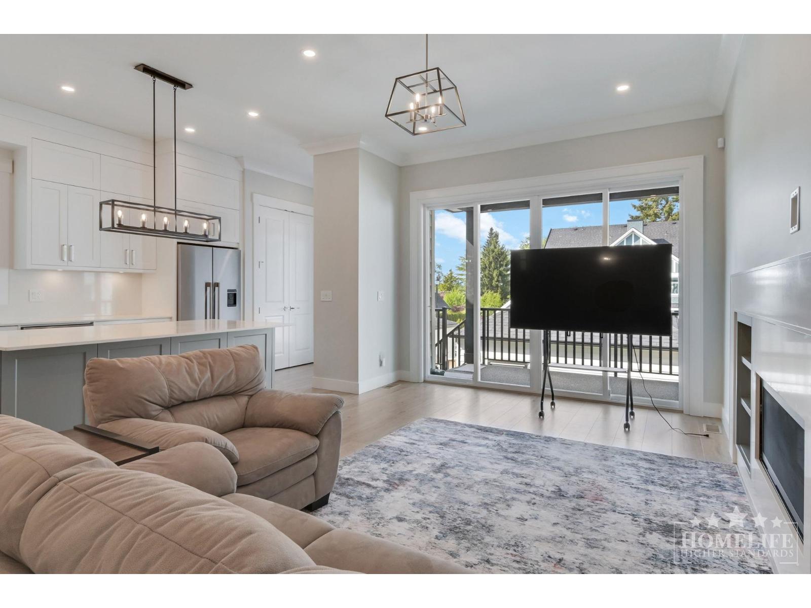3 Bed, 3 Bath House for Rent in Surrey – Upper House 16707 25A AVENUE, Surrey – MLS# R3127625 - Image 18