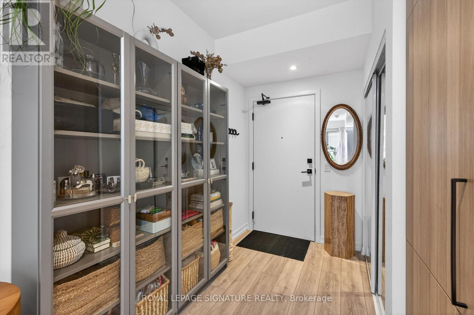 #3310 55 MERCER STREET - Image 2