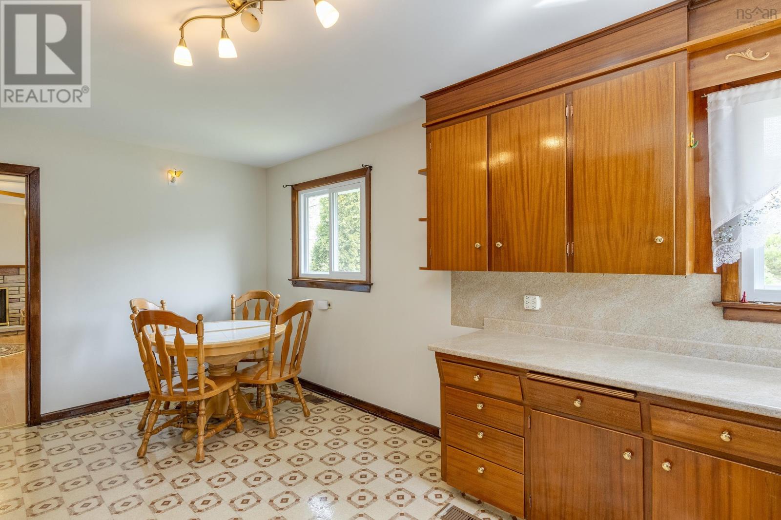 2663 Lovett Road - 19