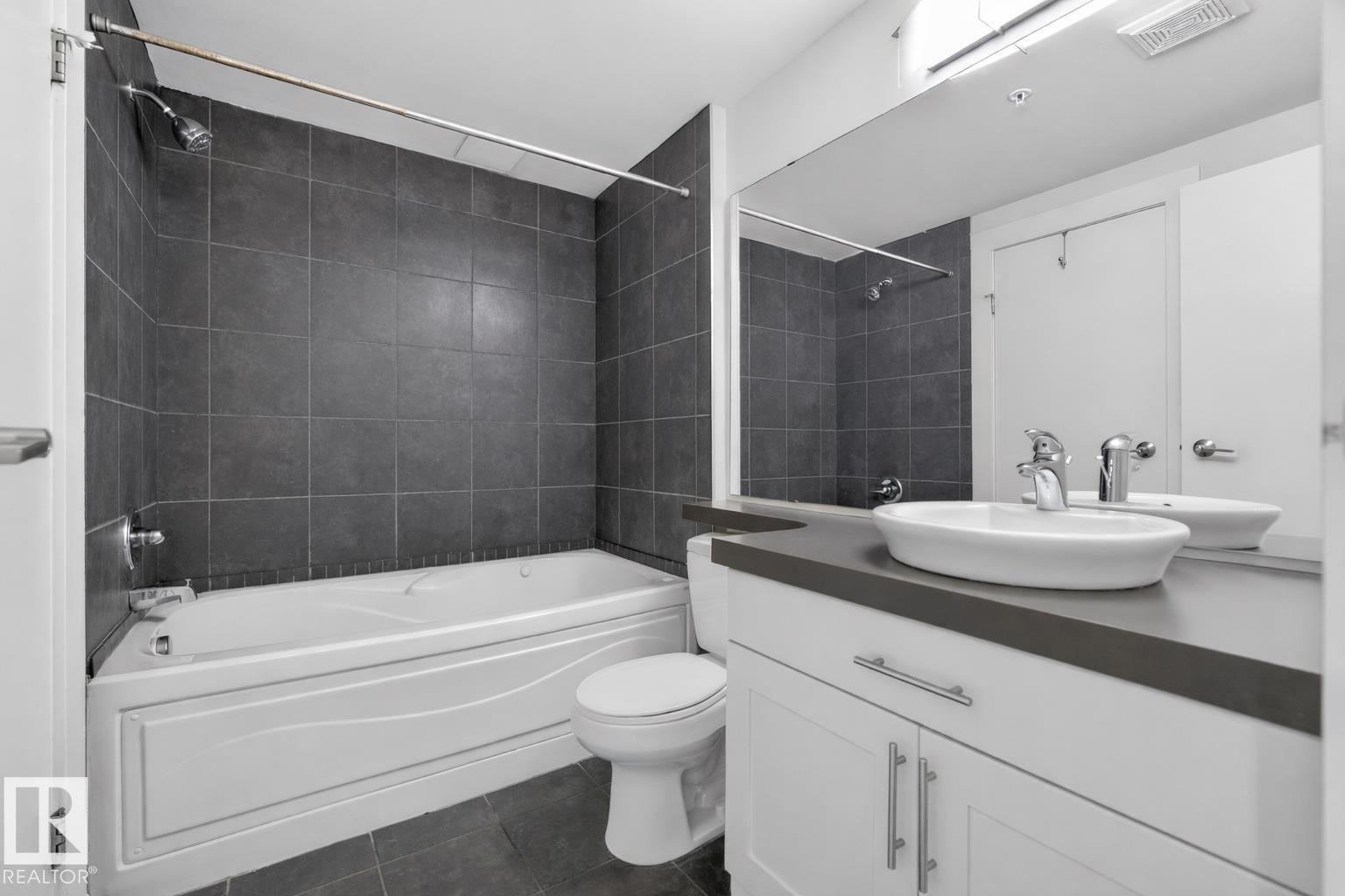 #501 10136 104 ST NW - 21