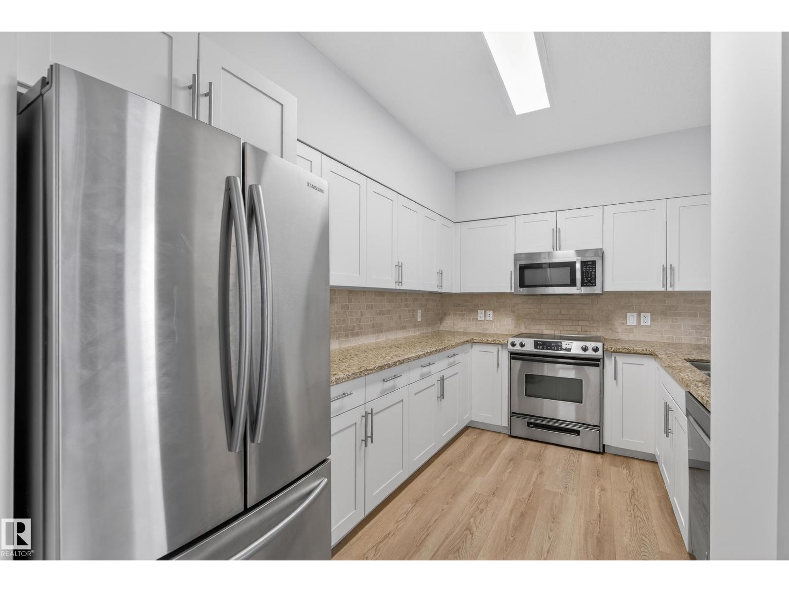 #501 10136 104 ST NW - 9