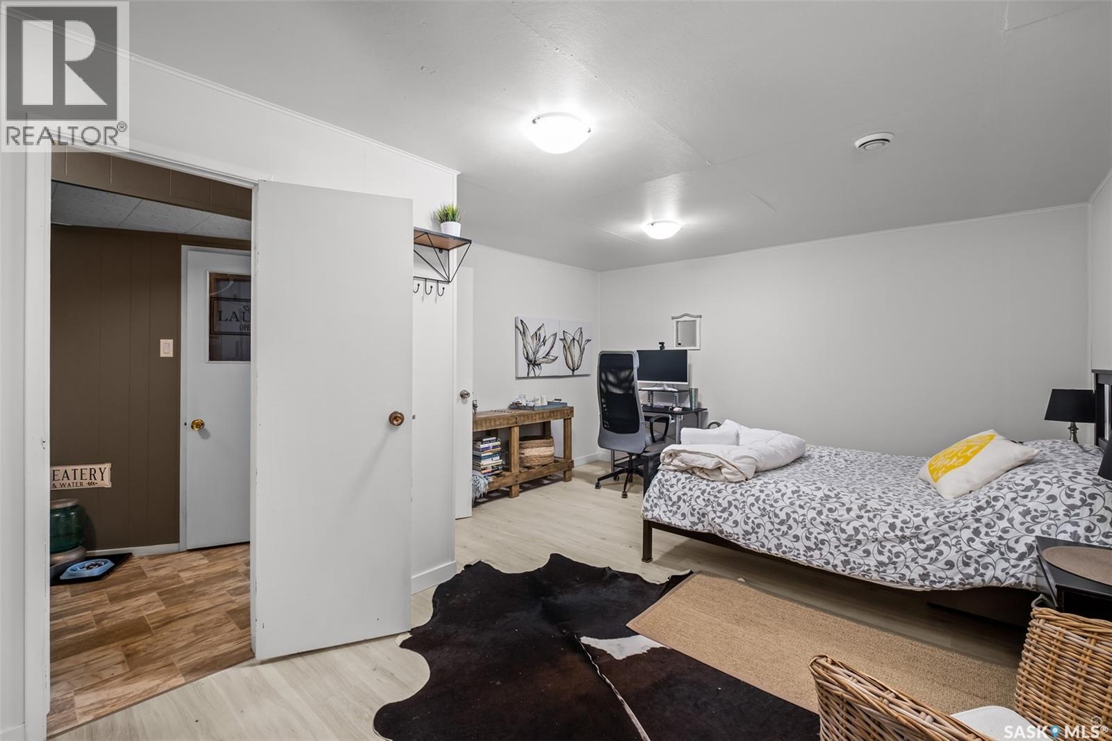 575 27th STREET W - 23