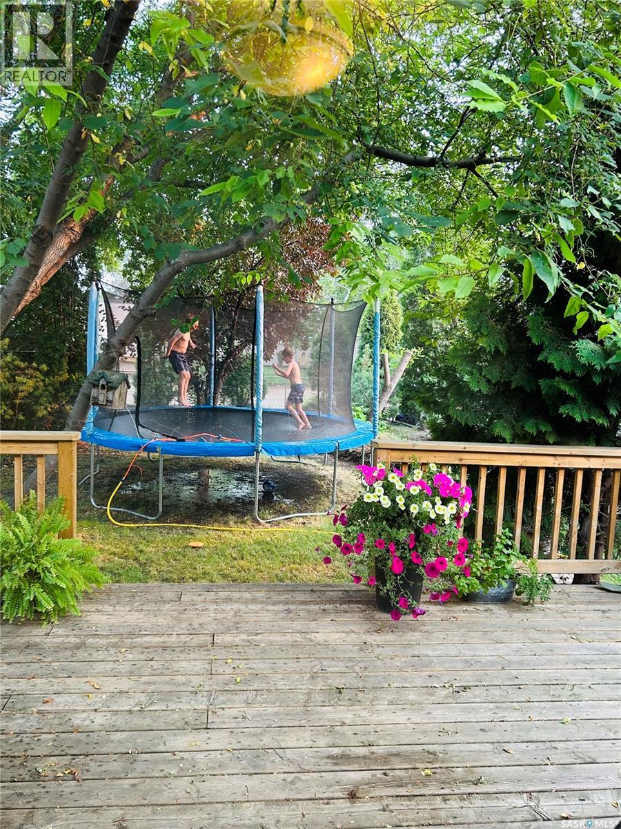 575 27th STREET W - 30
