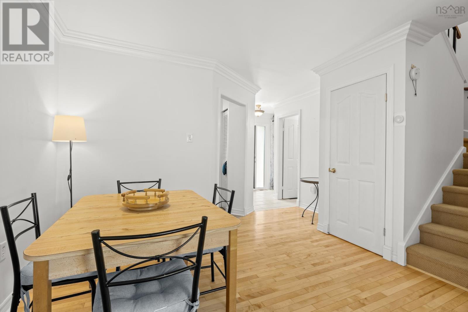 21 Covington Way, Halifax Way - 13