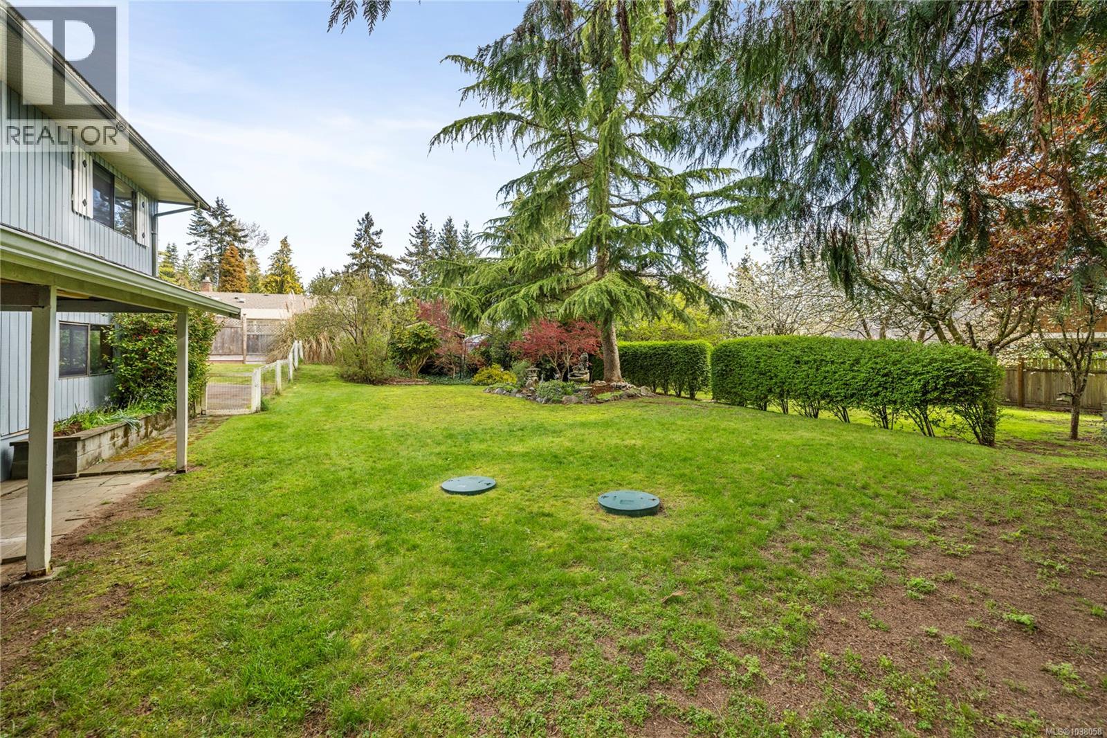 1680 Gerald St, Nanoose Bay