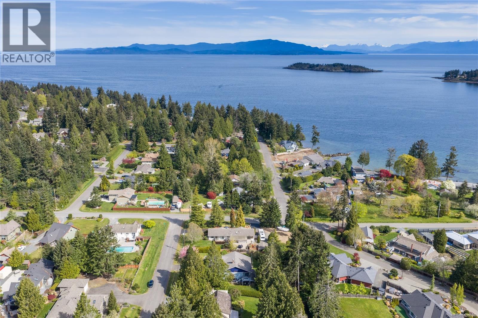 1680 Gerald St, Nanoose Bay