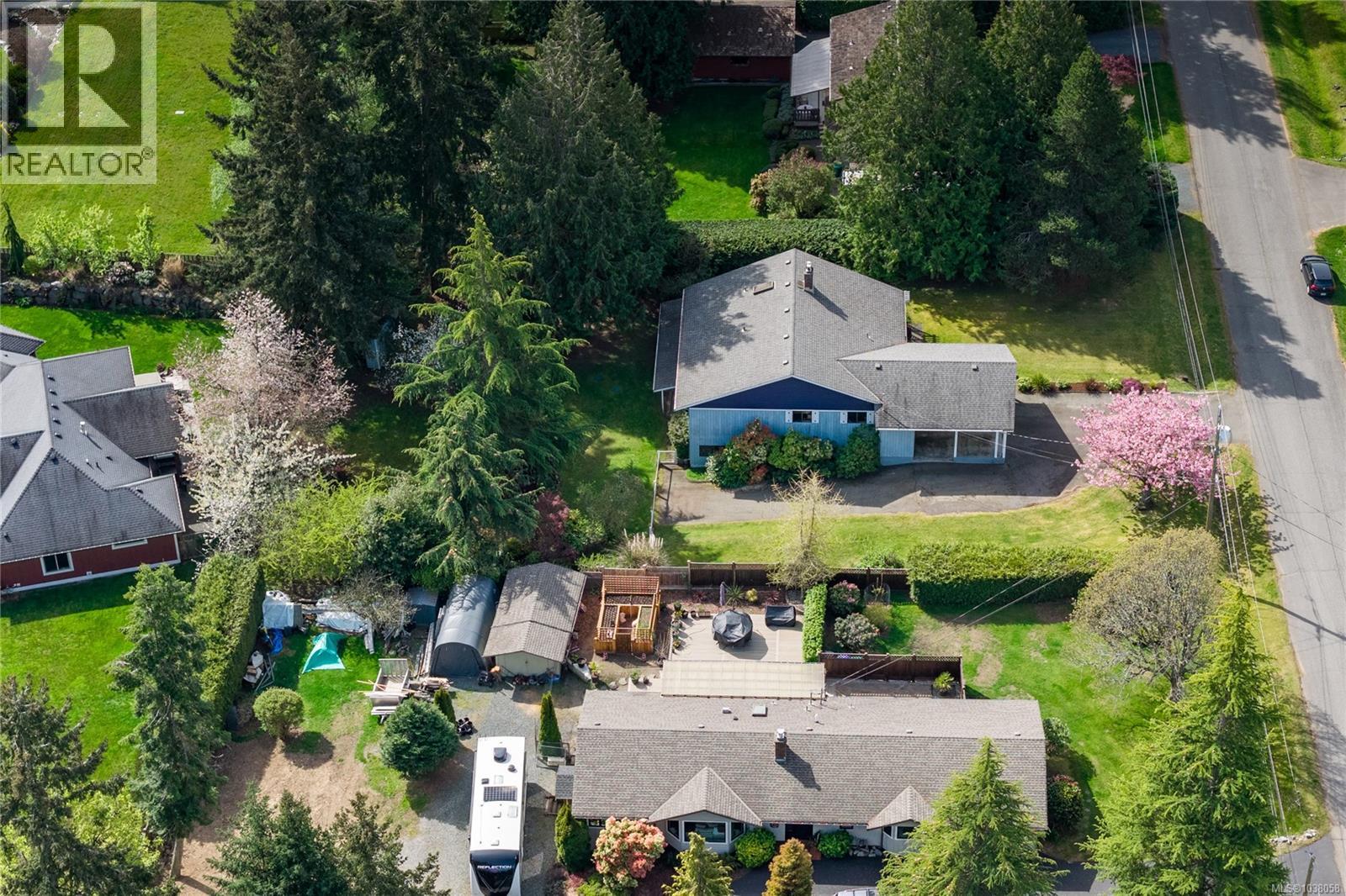 1680 Gerald St, Nanoose Bay
