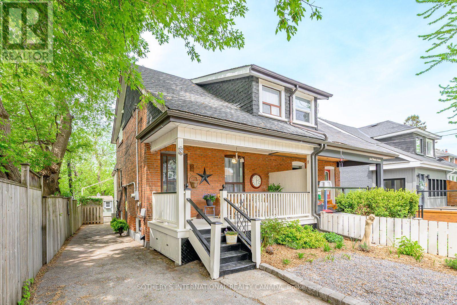 2 WINSTON AVENUE - 8