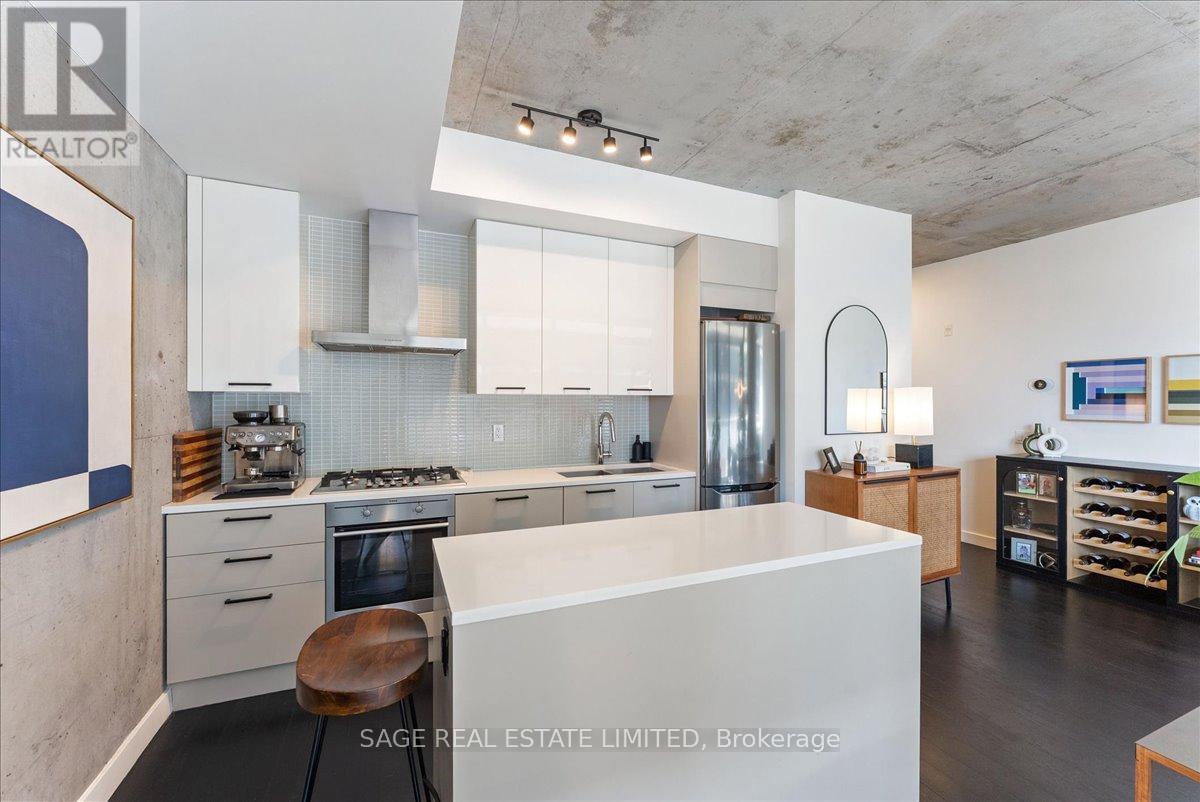 #608 90 BROADVIEW AVENUE - 15