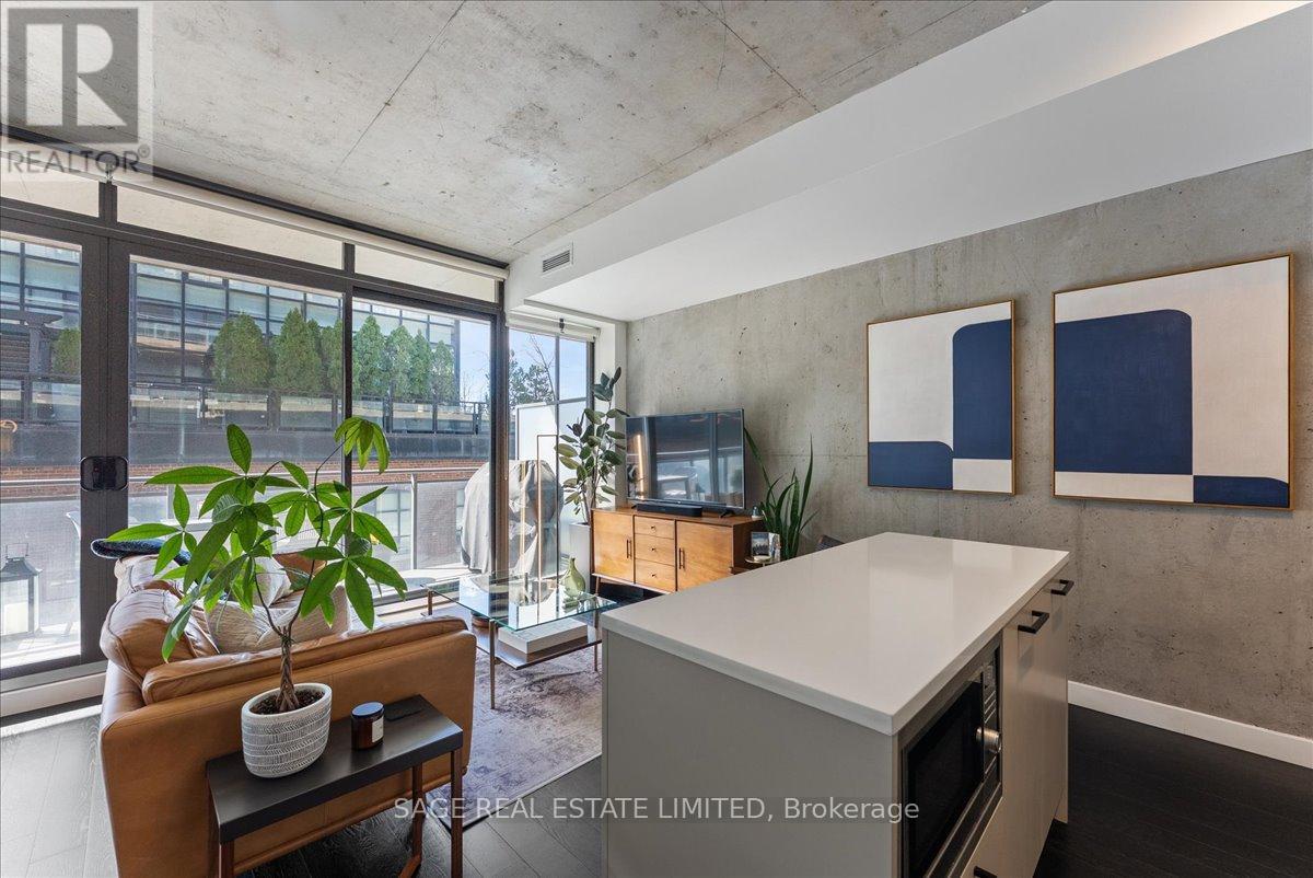 #608 90 BROADVIEW AVENUE - 20
