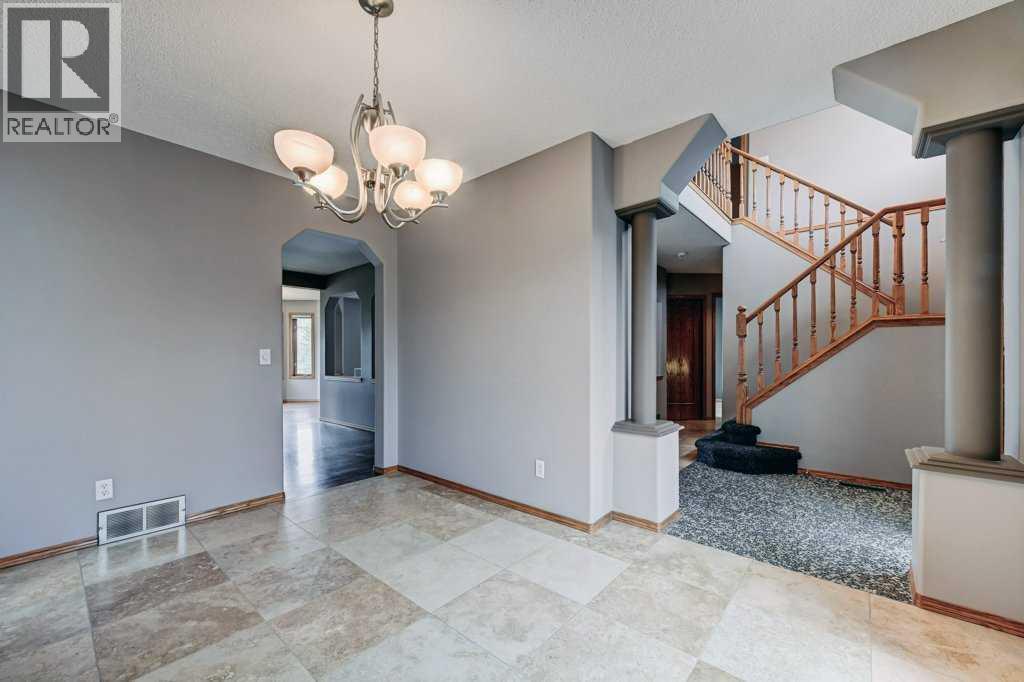91 Valley Ridge Green NW - 14