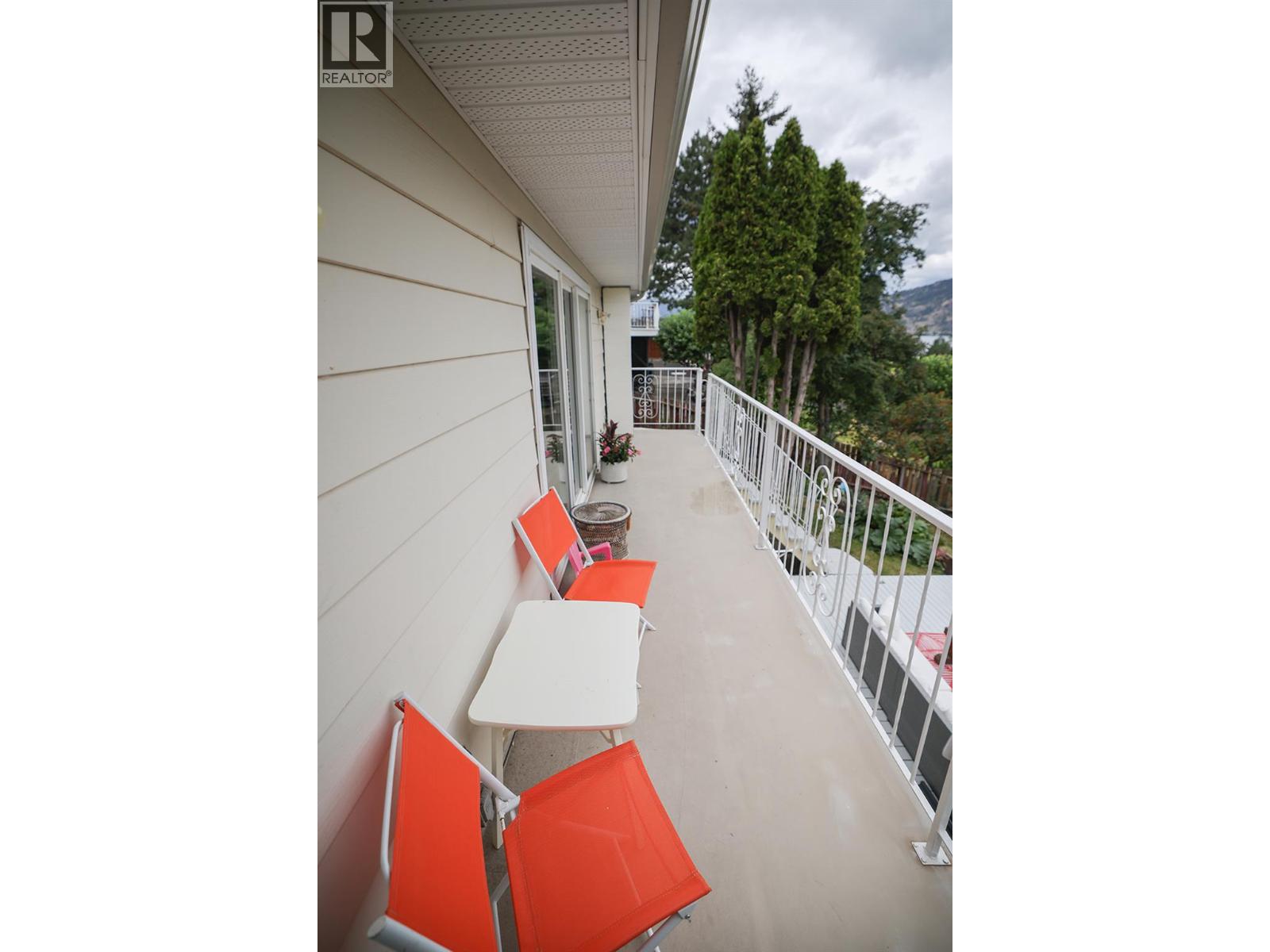7089 Longacre Drive - 43