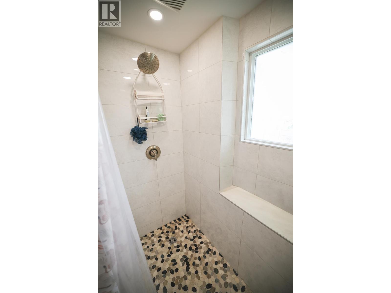 7089 Longacre Drive - 40