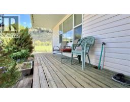 816 Division Street, Midway, BC V0H1M0 Photo 10