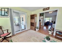 816 Division Street, Midway, BC V0H1M0 Photo 31