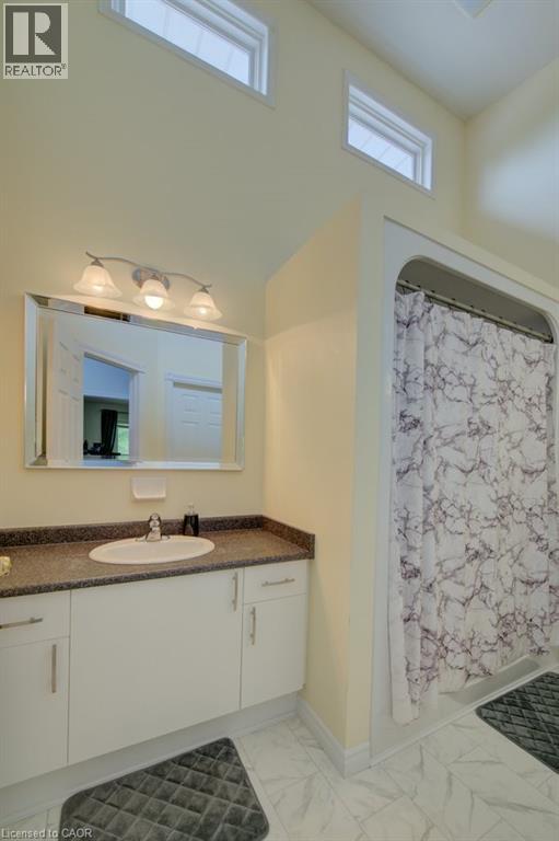 58D HARRIS Avenue - 19