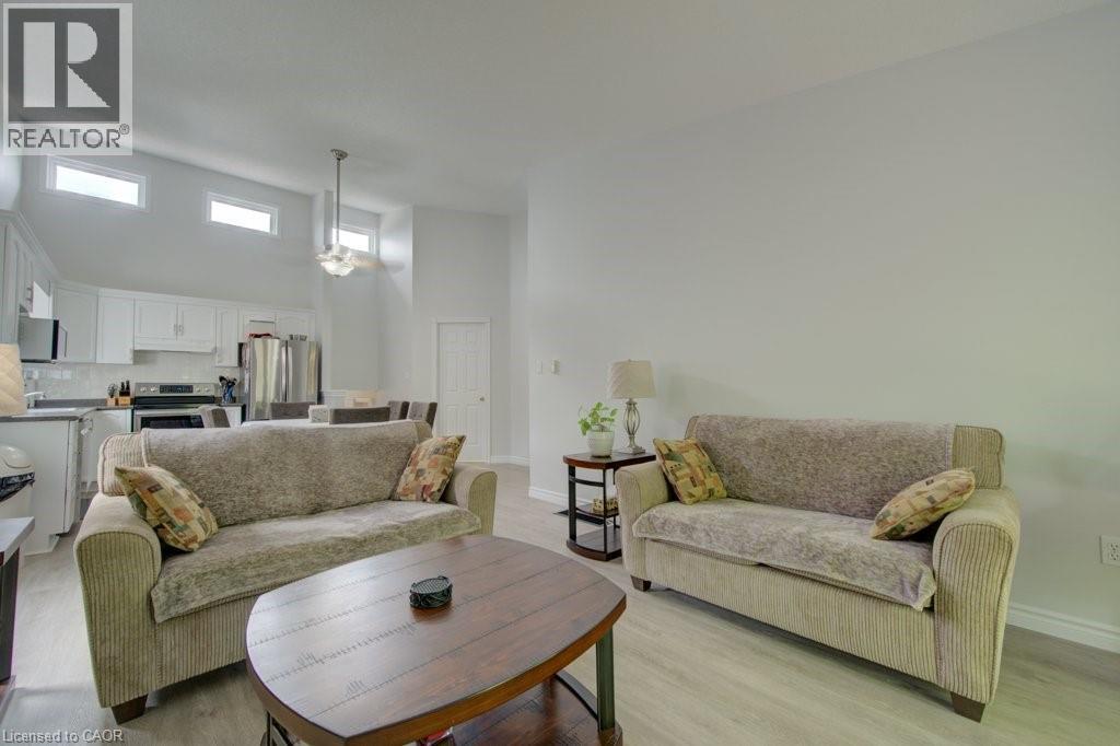 58D HARRIS Avenue - 22