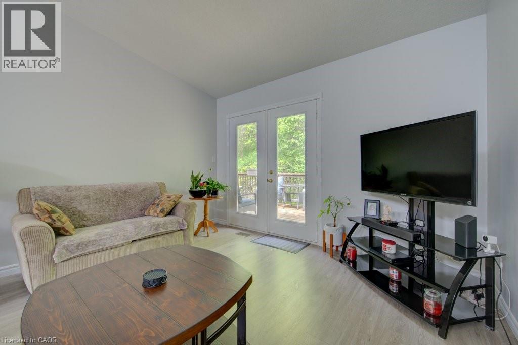 58D HARRIS Avenue - 24