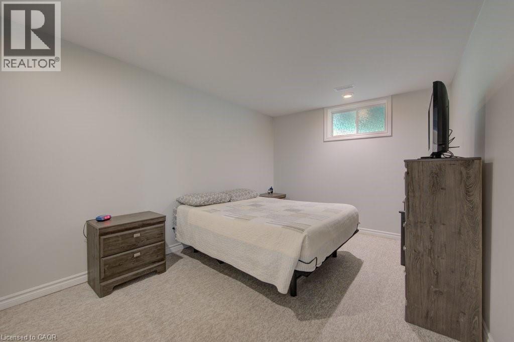 58D HARRIS Avenue - 33
